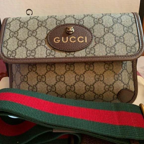 Gucci Supreme Metallic Totem Three- Piece Shoulder Bag Set. - Picture 7 of 7